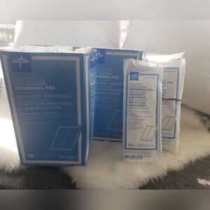 Lot Of Extra Absorbent Abdominal Pads - 8x10